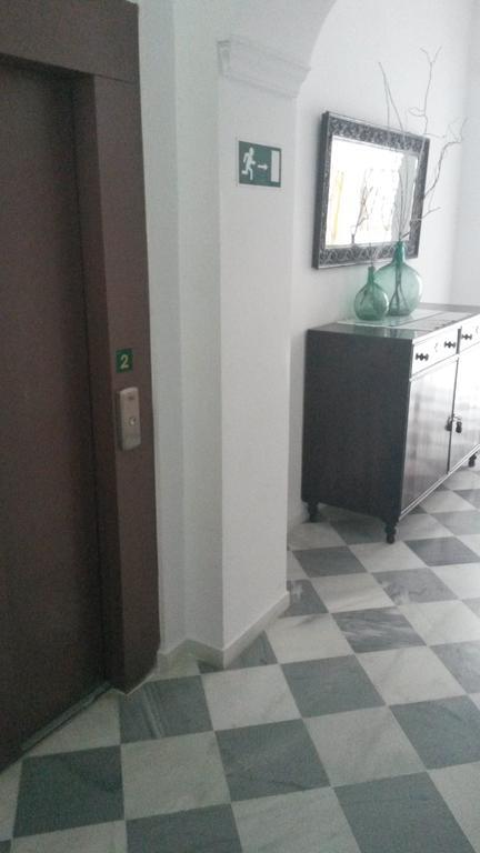 Hostal Centro Sol Кадис Экстерьер фото