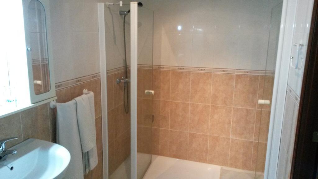 Hostal Centro Sol Кадис Экстерьер фото