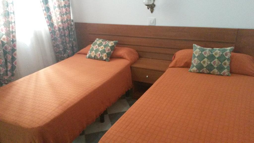 Hostal Centro Sol Кадис Экстерьер фото
