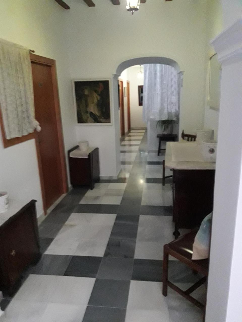 Hostal Centro Sol Кадис Экстерьер фото